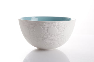 Nesting textured bowls 